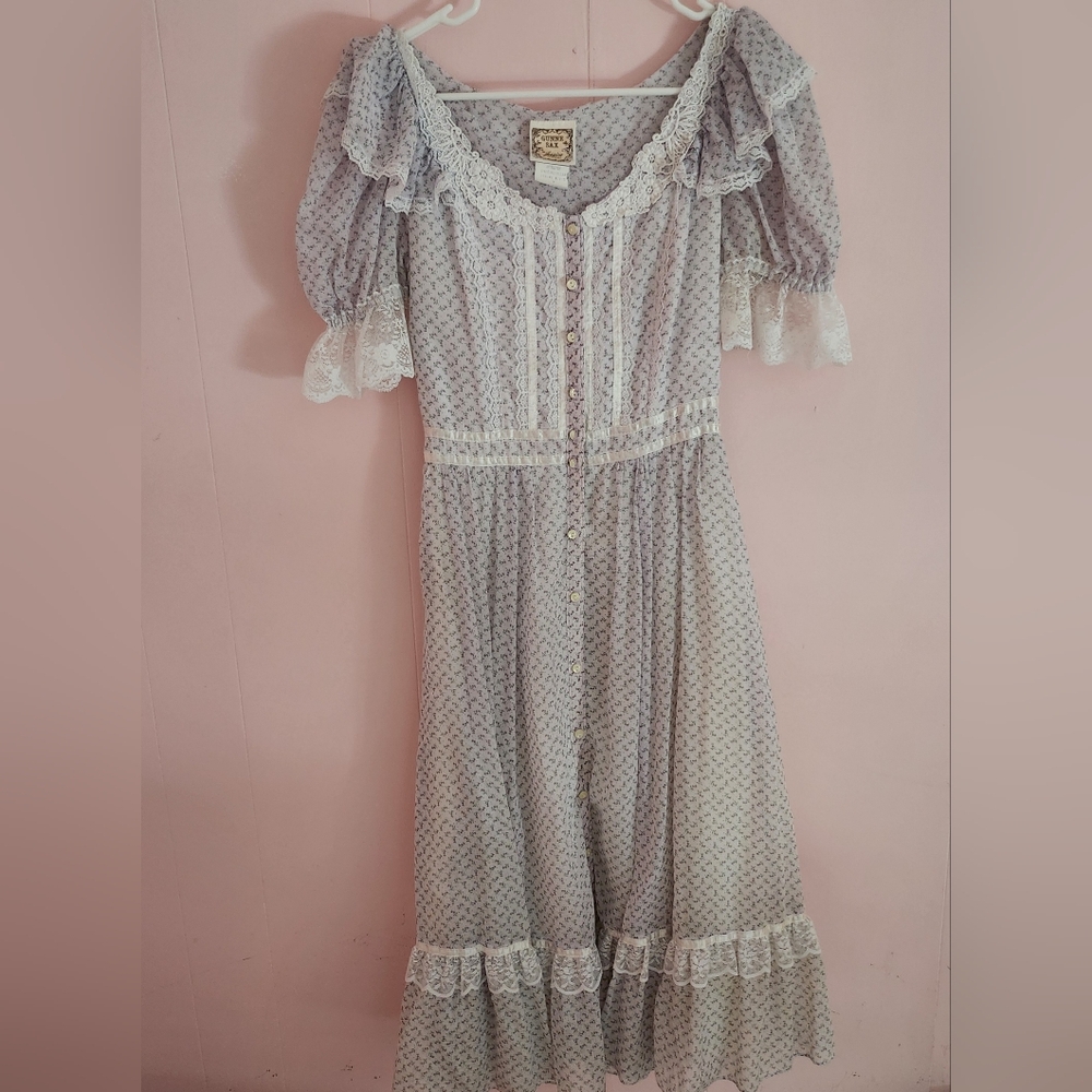 Vintage Gunne Sax Floral Short Sleeve Dress